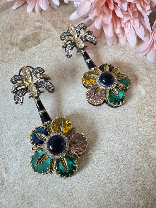 Palm Earrings